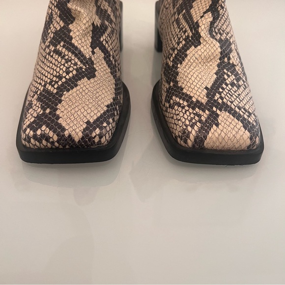 ZARA snakeskin embossed ankle boots square toe block heel - Picture 5 of 16